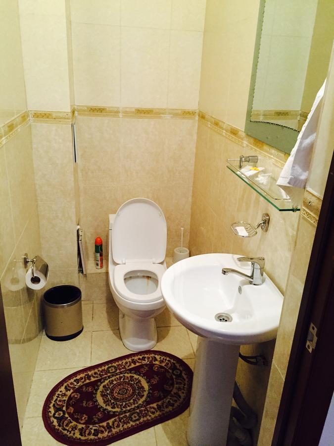 Hotel Ark Ms 塔拉兹 外观 照片